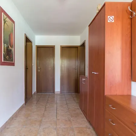 Holiday home Spacious Malina With Pool - By Ta Leut Agency *