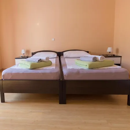 Holiday home Spacious Malina With Pool - By Ta Leut Agency *