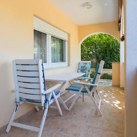 Дом отдыха Spacious Malina With Pool - By Ta Leut Agency *