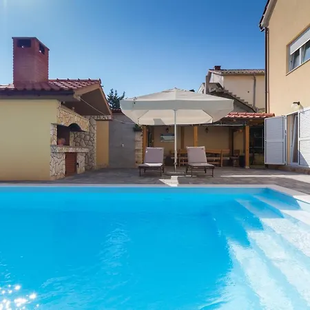 Casa de Férias Spacious Malina With Pool - By Ta Leut Agency Privlaka (Zadar)