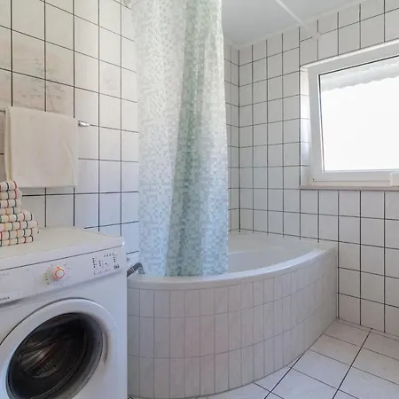 Spacious Malina With Pool - By Ta Leut Agency *