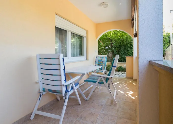 Vakantiehuis Spacious Malina With Pool - By Ta Leut Agency *