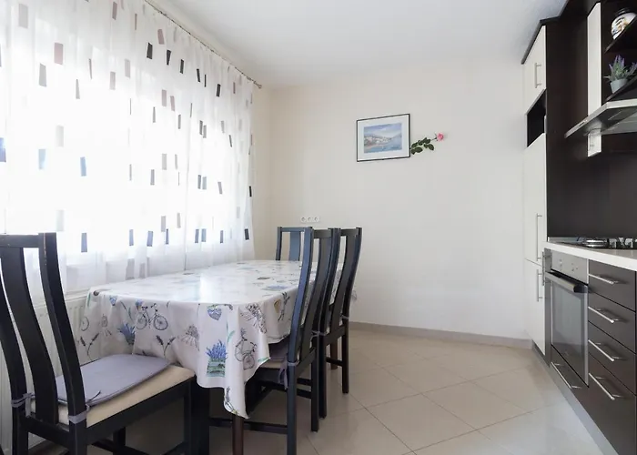 Spacious Malina With Pool - By Ta Leut Agency * Privlaka (Zadar)