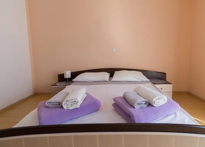 Vakantiehuis Spacious Malina With Pool - By Ta Leut Agency Privlaka (Zadar)