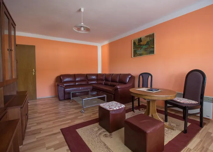 Spacious Malina With Pool - By Ta Leut Agency *